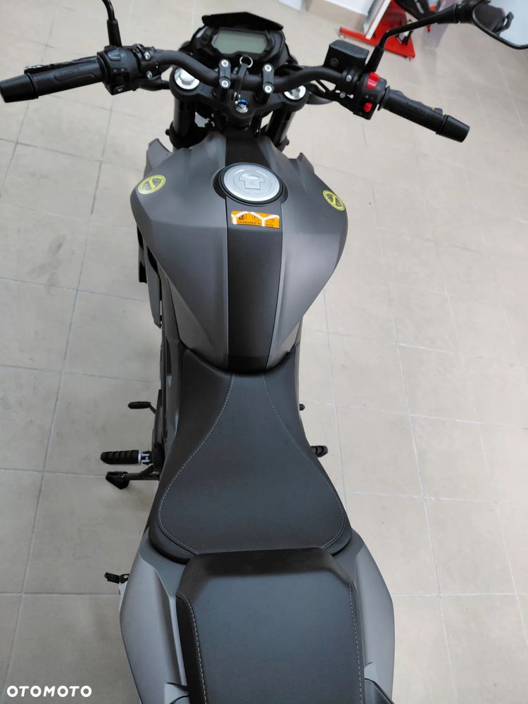 Benelli BN 125 - 9