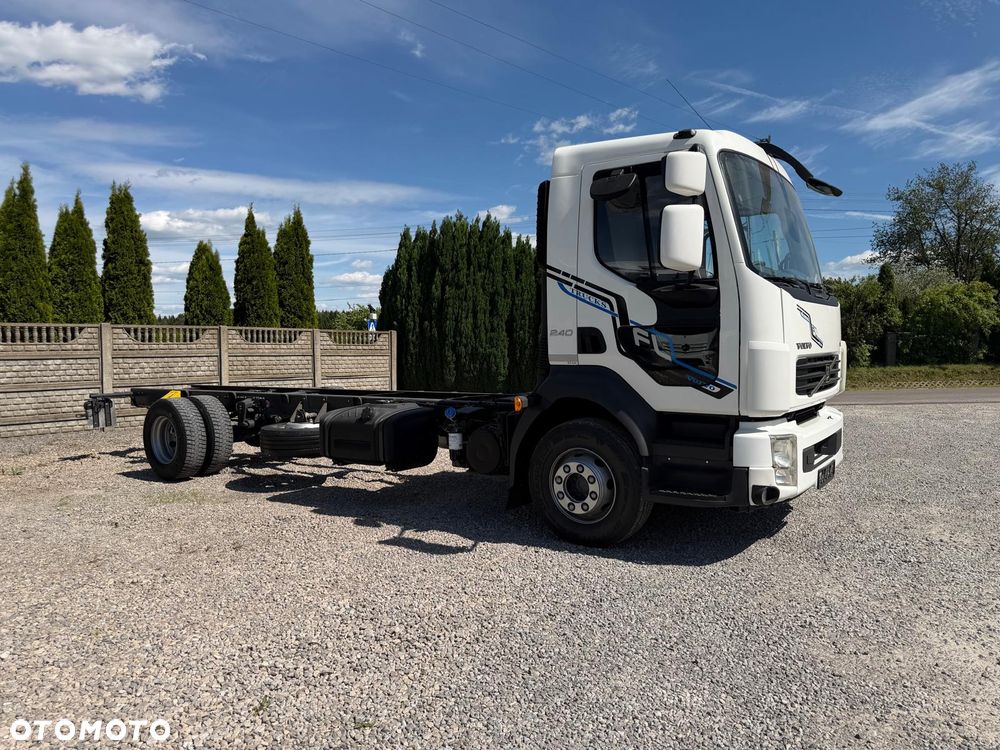 Volvo FL 240 / Rama do zabudowy / DMC 16 000 kg. / - 8
