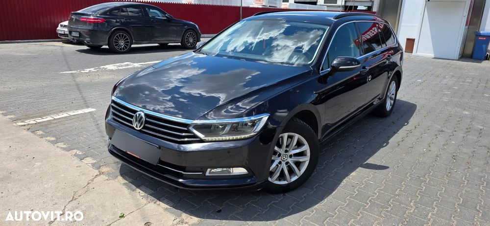 Volkswagen Passat 2.0 TDI DSG Highline - 1