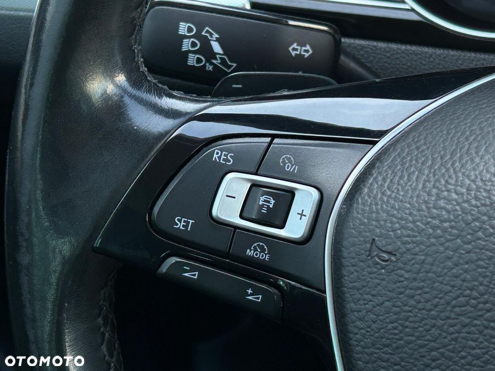 Volkswagen Passat 1.8 TSI BMT Comfortline DSG - 22