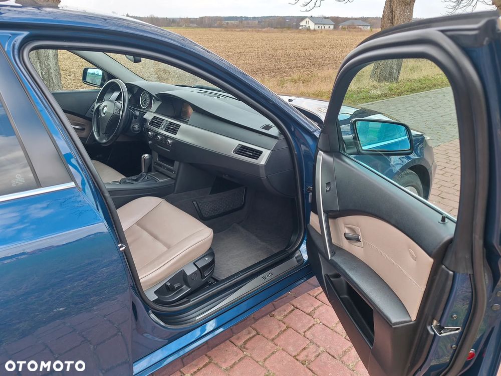 BMW Seria 5 - 24