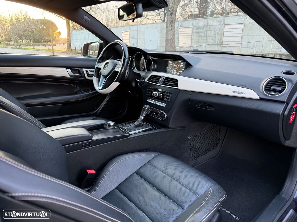 Mercedes-Benz C 220 - 28