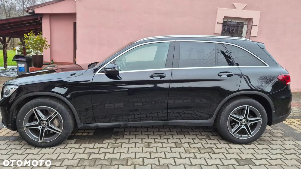 Mercedes-Benz GLC 220 d 4Matic 9G-TRONIC AMG Line Plus - 34