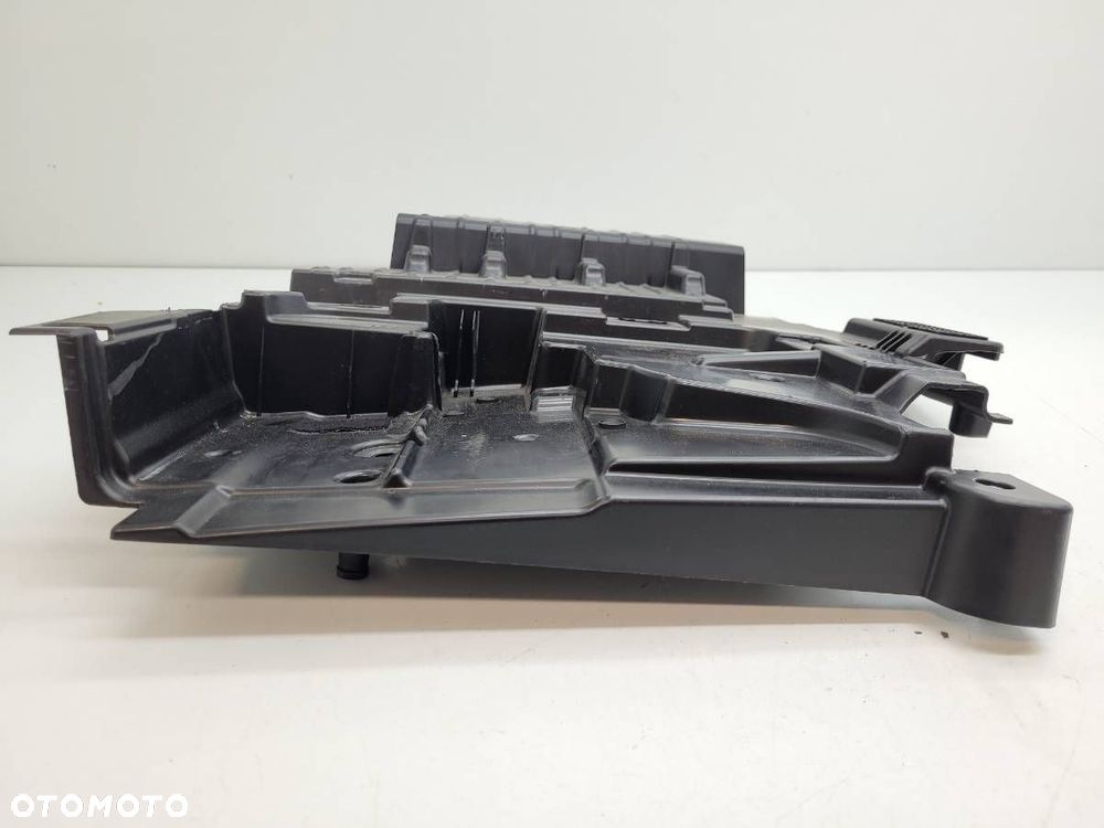 WSPORNIK MOCOWANIE BOCZKA BAGAŻNIKA BMW 5 G31 9004958 - 2