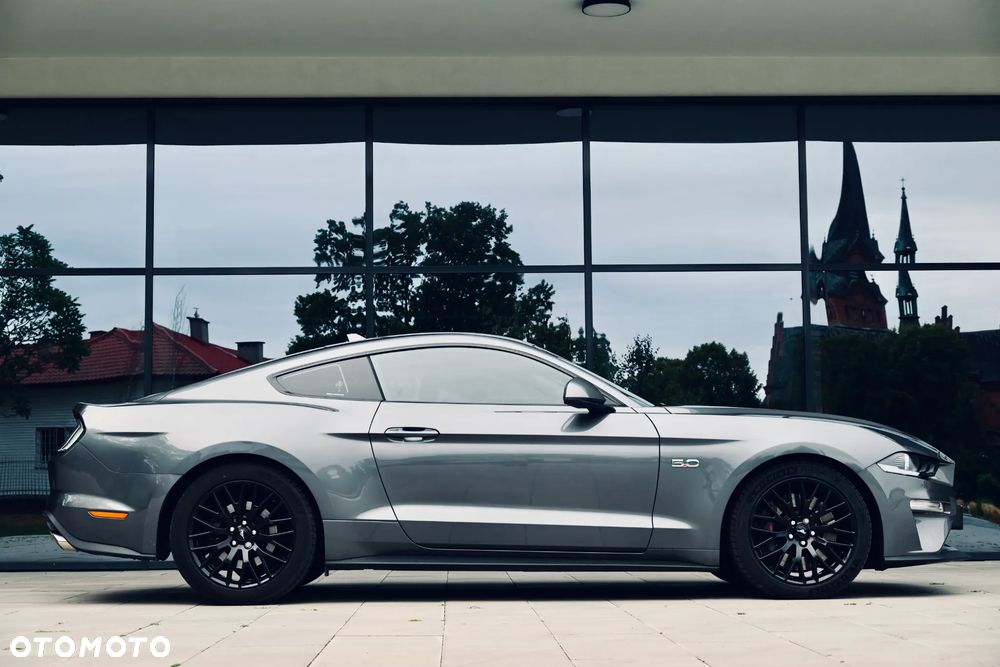 Ford Mustang 5.0 Ti-VCT V8 GT - 2