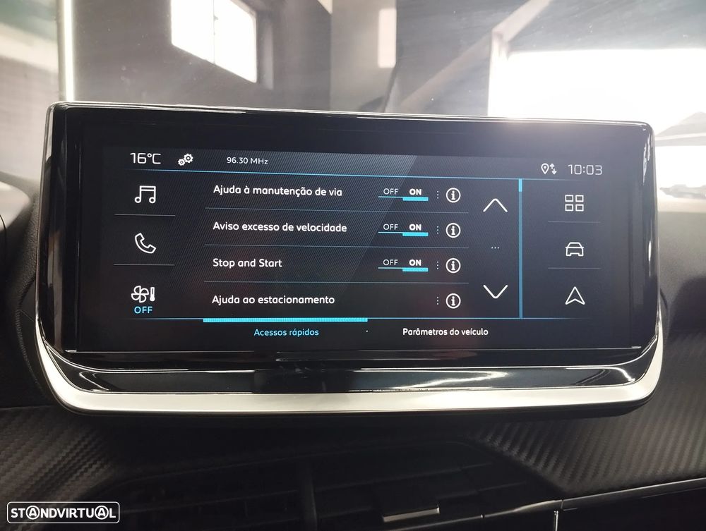 Peugeot 2008 1.2 PureTech Style - 26