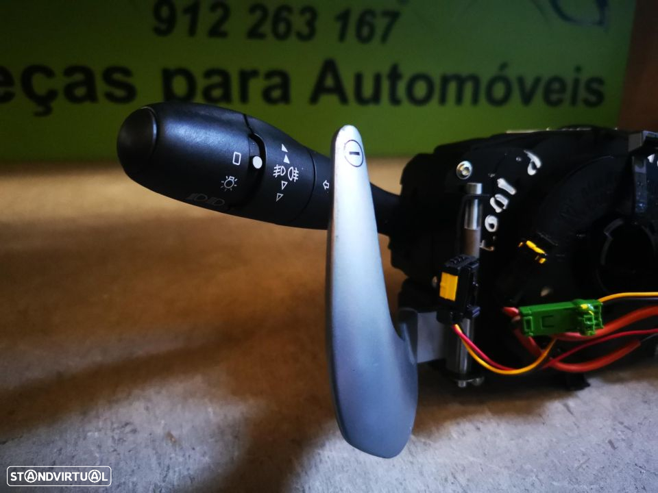PEUGEOT 1007 MANETES DE LUZES / PISCAS - M051 - 3
