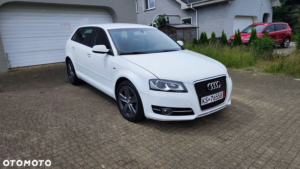 Audi A3 Sportback 2.0 TDI DPF S tronic S line Sportpaket (plus) - 3