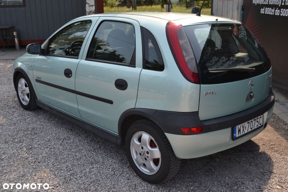 Opel Corsa - 4