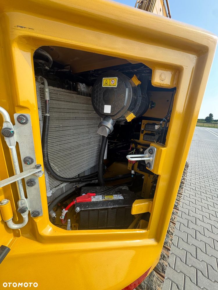 Caterpillar 310 - 20