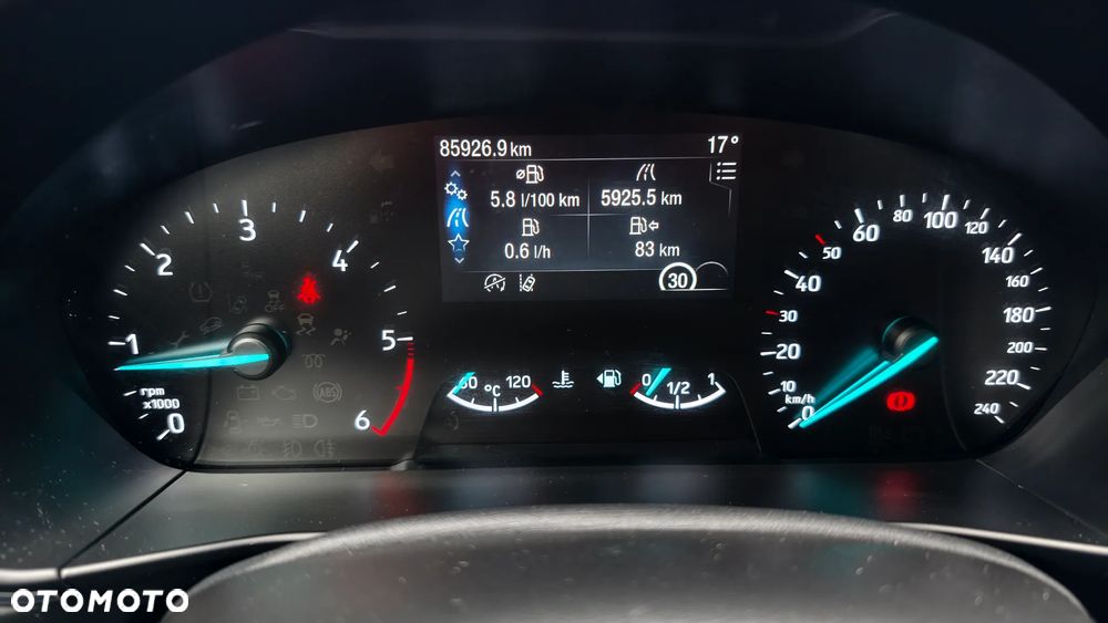 Ford Focus 1.5 EcoBlue SCR Titanium - 10