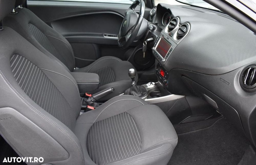 Alfa Romeo Mito 1.3 JTDM - 16
