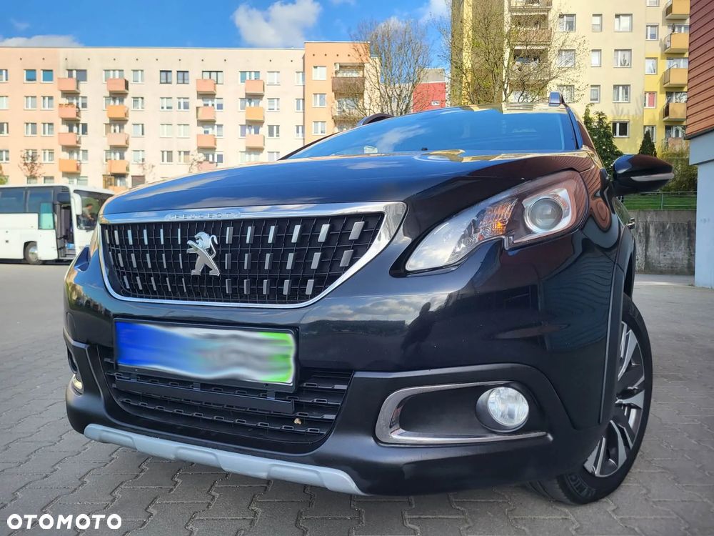 Peugeot 2008 BlueHDi 100 STOP & START Allure - 4
