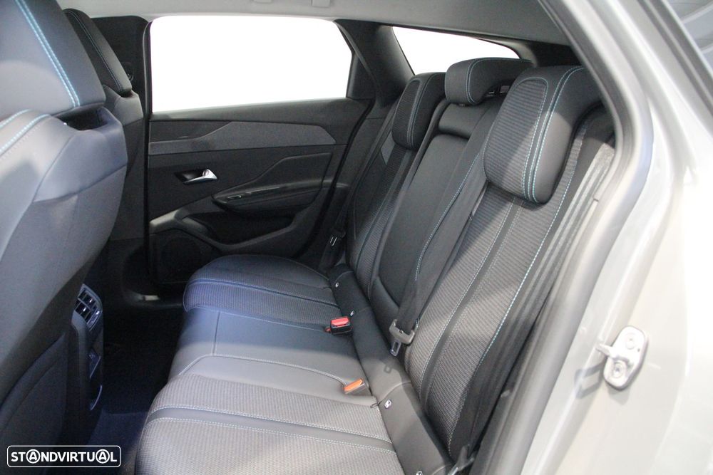 Peugeot 308 SW 1.6 Hybrid Allure e-EAT8 - 24