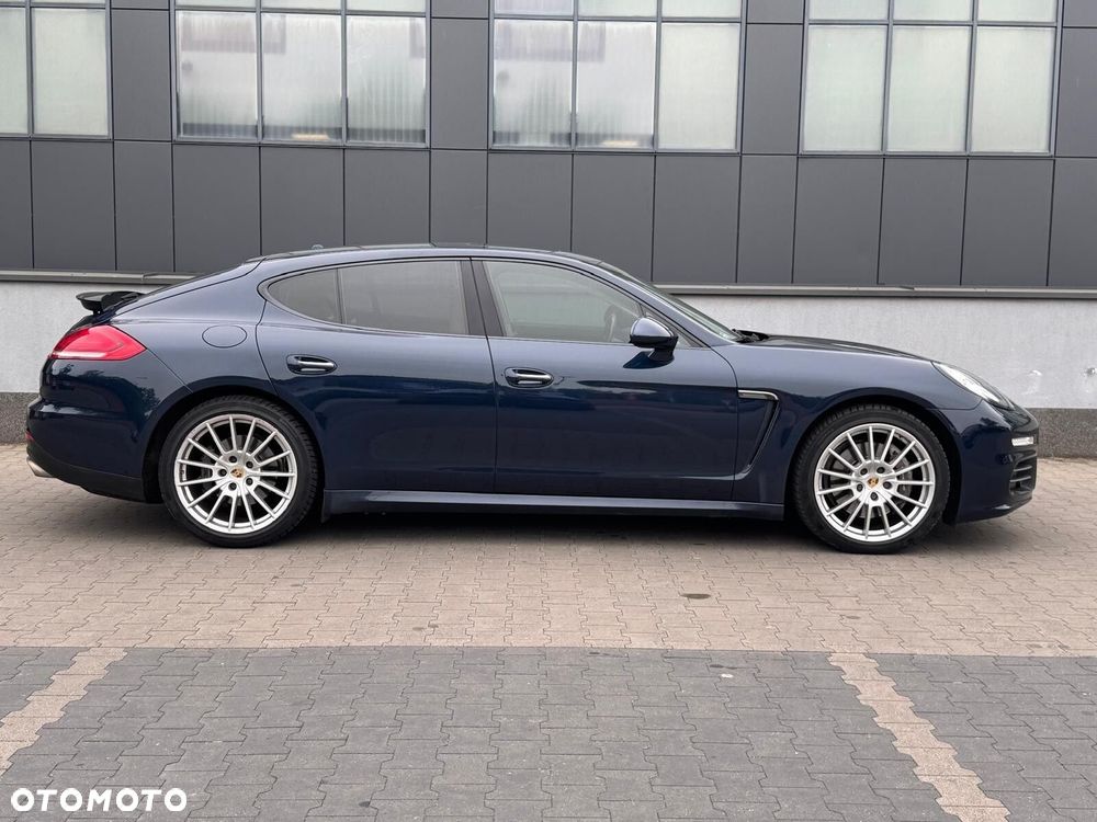 Porsche Panamera 4 - 14