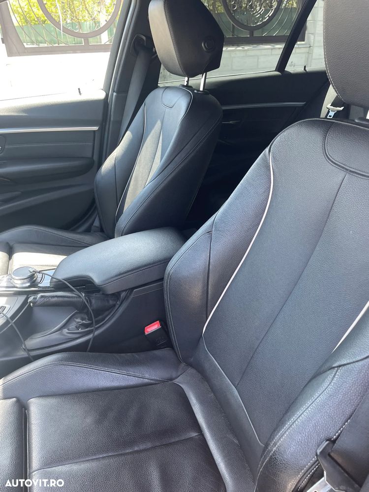 BMW Seria 3 330e iPerformance Luxury Line - 15