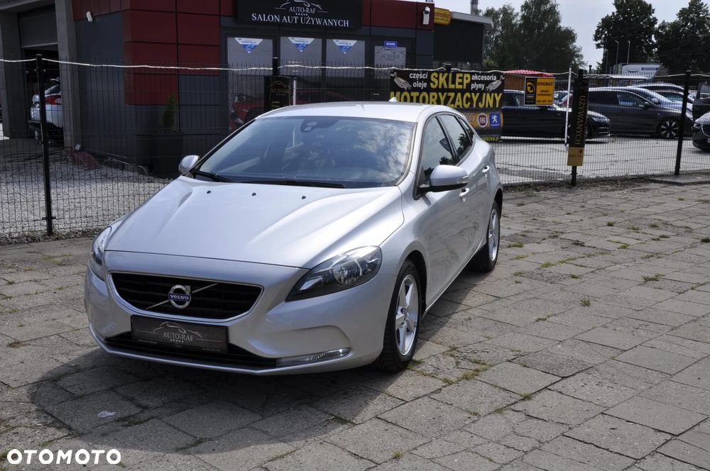 Volvo V40 D2 You - 12