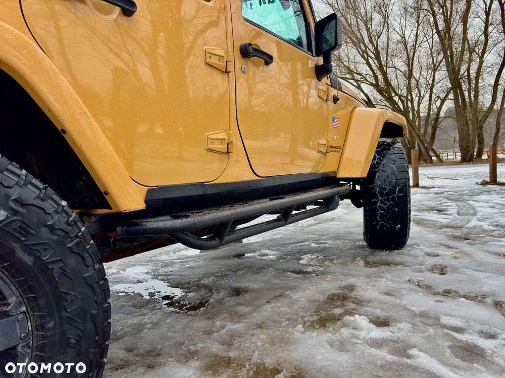 Jeep Wrangler 3.6 Unlim Sahara - 27