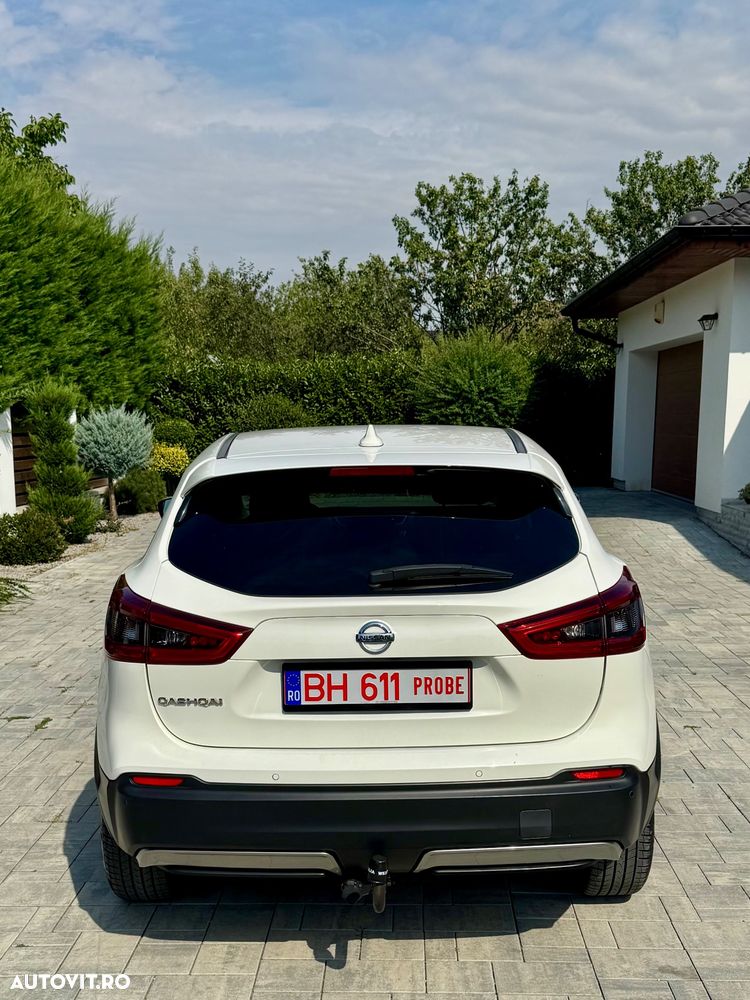 Nissan Qashqai 1.6 DCI Start/Stop X-TRONIC N-Connecta - 10
