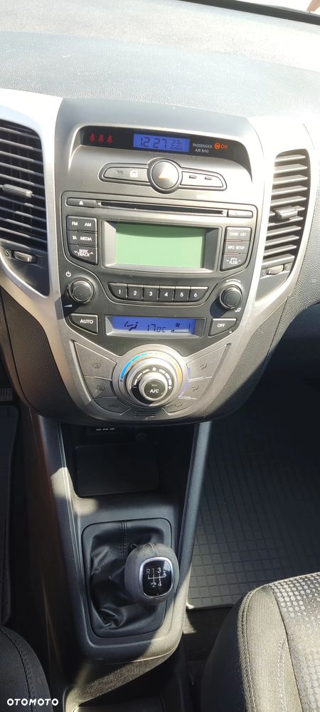 Hyundai ix20 1.4 blue Comfort - 15