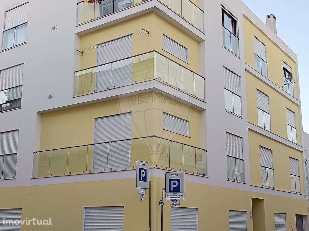 Apartamento T1 para venda - Grande imagem: 2/9