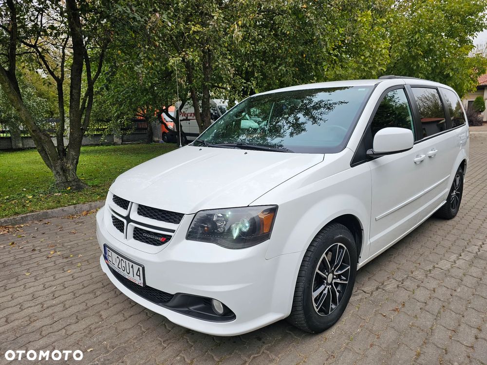 Dodge Grand Caravan 3.6 R/T - 23