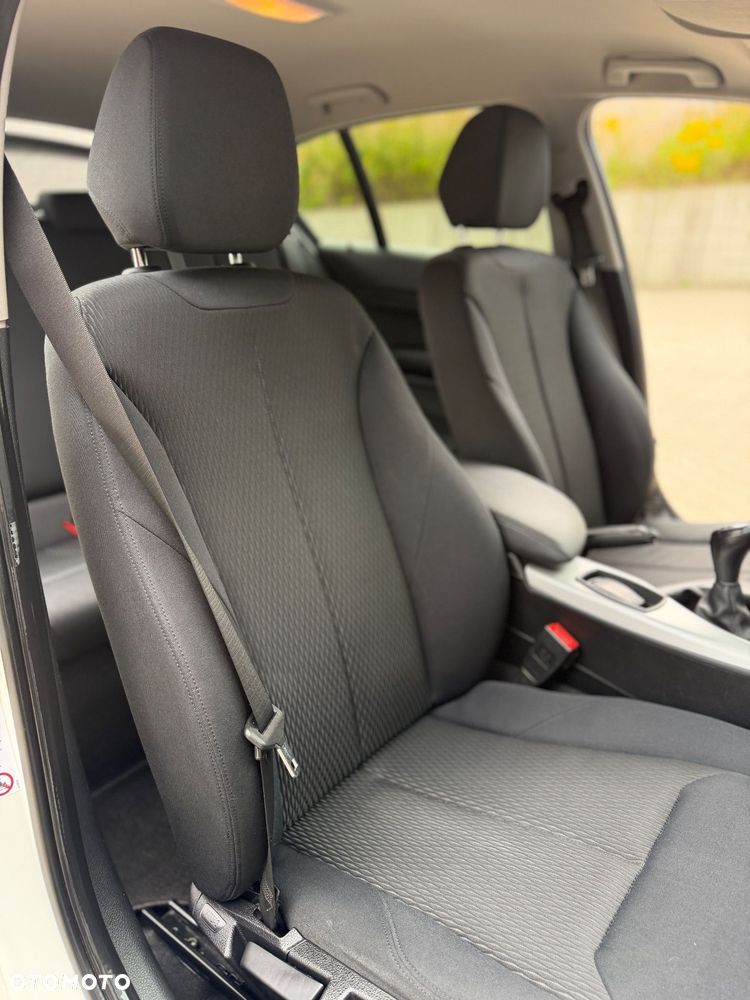 BMW Seria 1 116d Eff.Dynamics Sport Line - 21