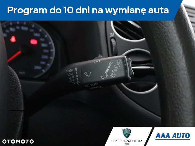 Volkswagen Golf Plus - 20