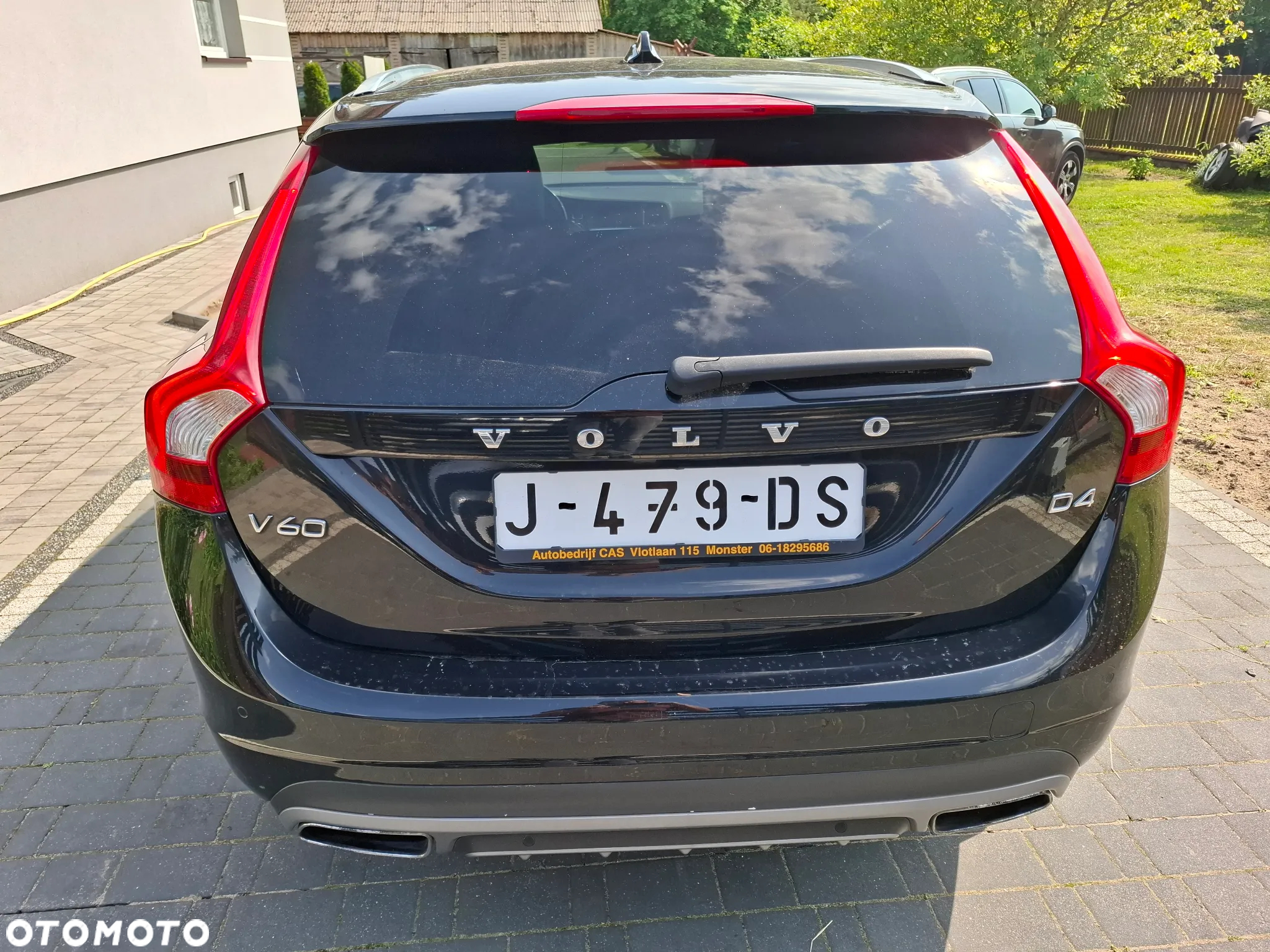 Volvo V60 D4 Drive-E R-Design Momentum - 6