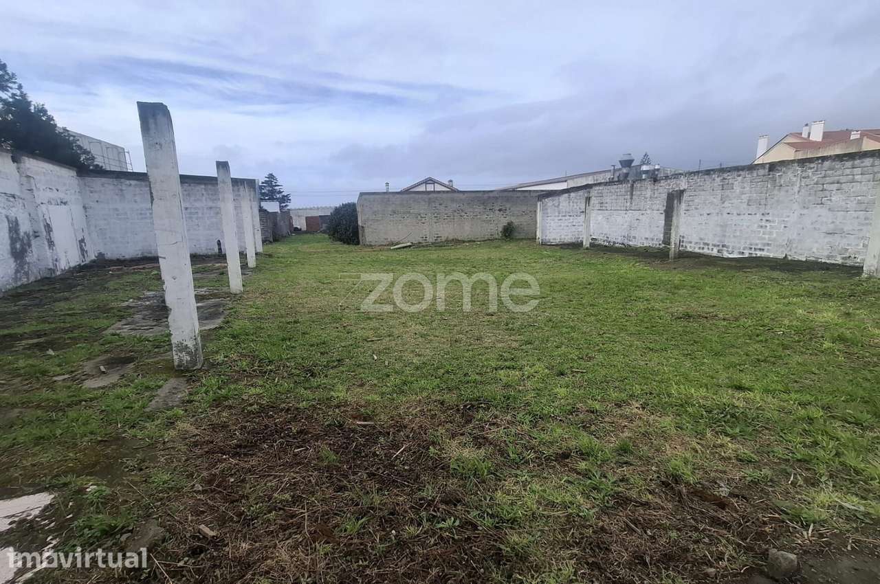 Terreno com Projeto Aprovado para Moradia Térrea – Rabo de Peixe - Grande imagem: 4/16