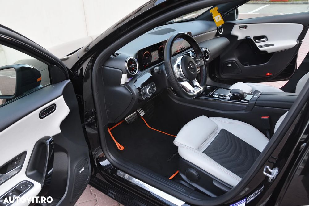 Mercedes-Benz A 180 d 7G-DCT AMG Line - 9