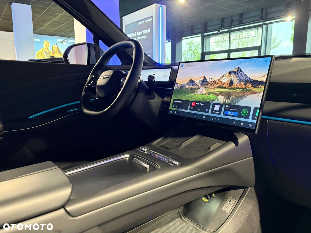 Omoda 7 1.5 T-GDi Super Hybrid Luxury - 7