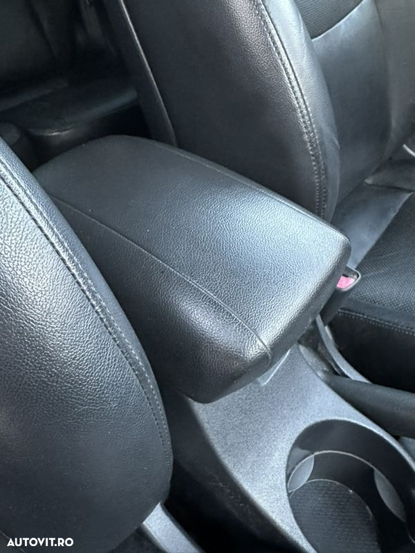 Hyundai i30 1.4 blue Comfort - 20