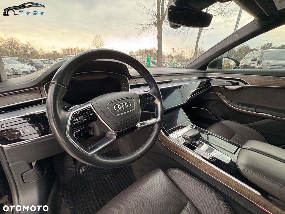Audi A8 - 24