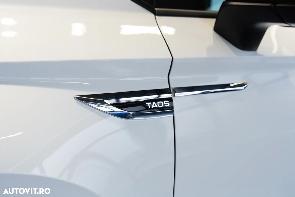 Volkswagen Taos - 11