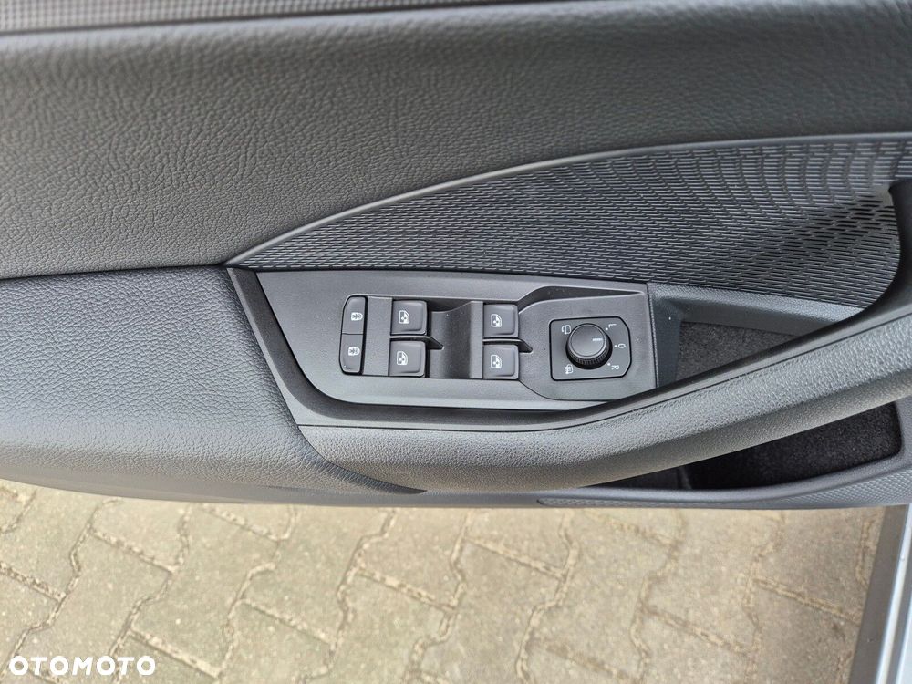 Skoda Octavia 1.5 TSI Drive Selection - 14