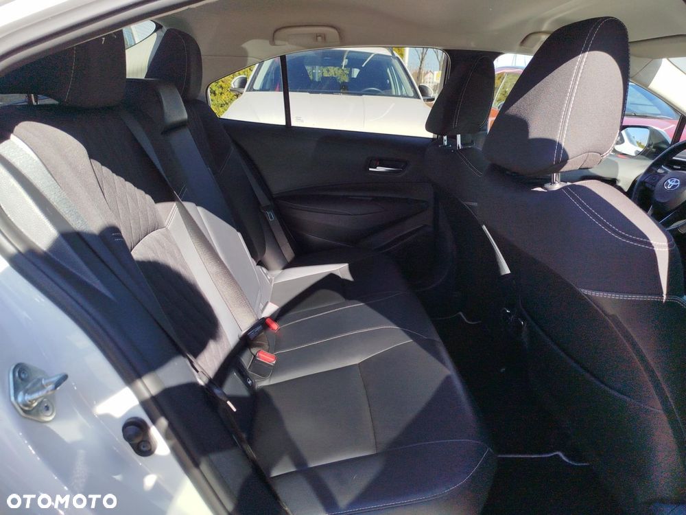 Toyota Corolla 1.8 Hybrid Executive - 15