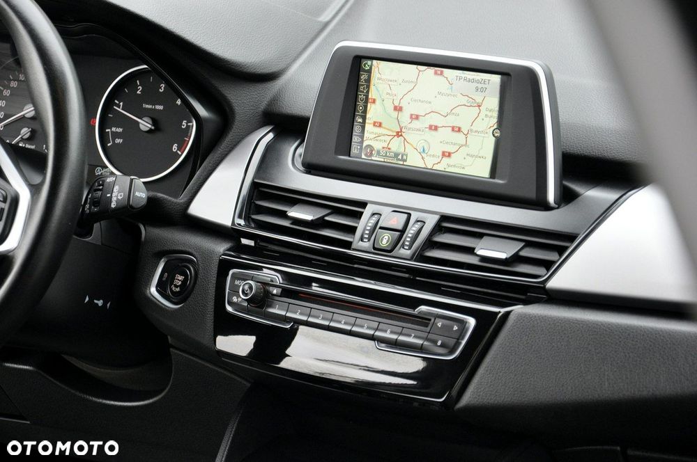 BMW Seria 2 218d Active Tourer Luxury Line - 7