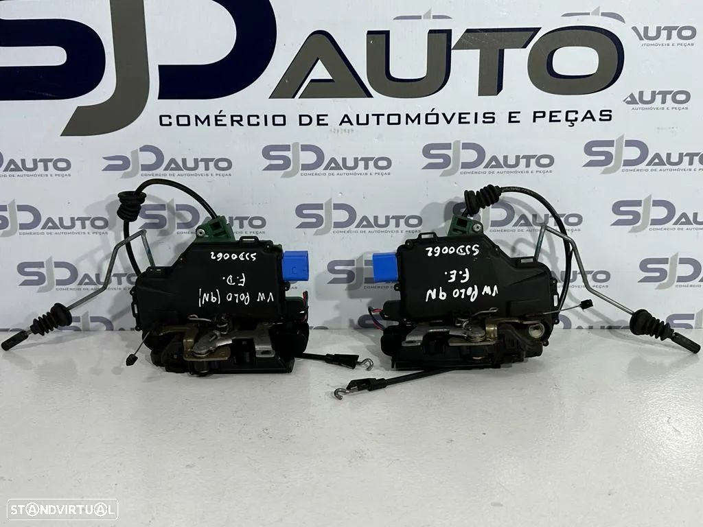 Fecho Frente Direito / Esquerdo - Volkswagen Polo 9N - 1