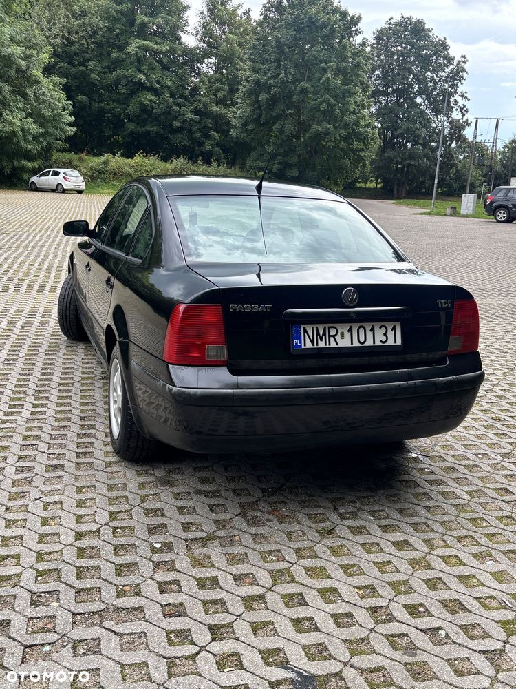 Volkswagen Passat - 3