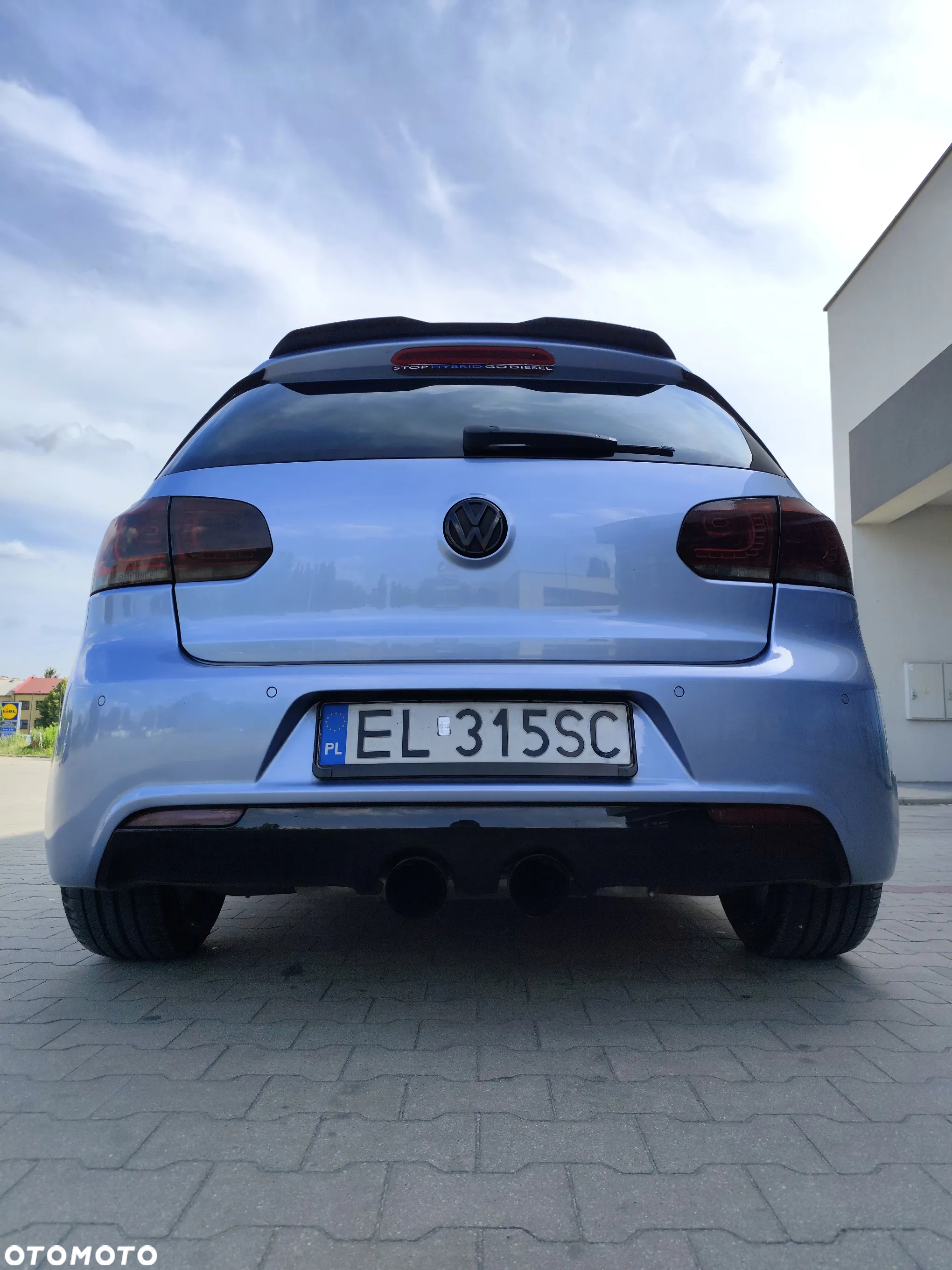 Volkswagen Golf - 9