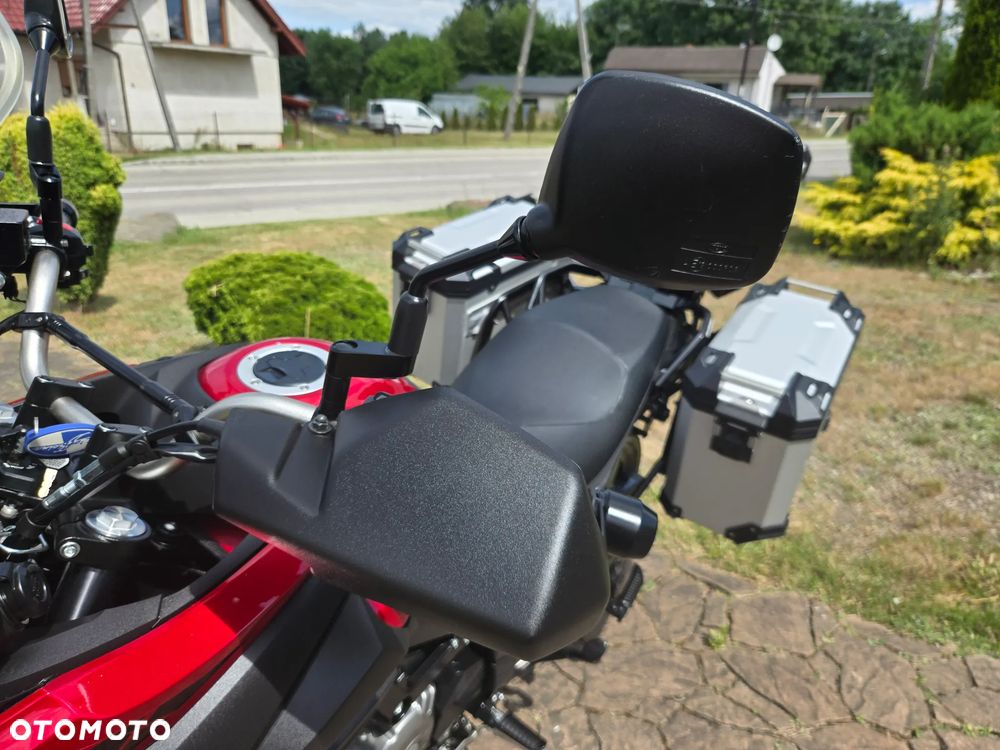 Suzuki V-STROM - 27