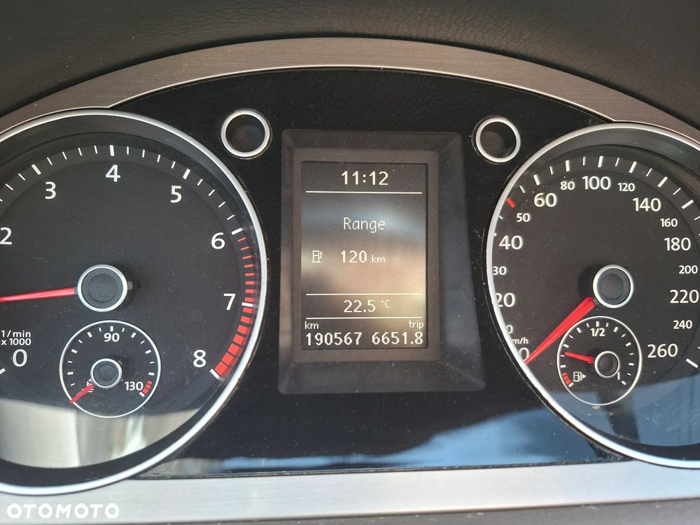 Volkswagen Passat 1.8 TSI Comfortline - 14