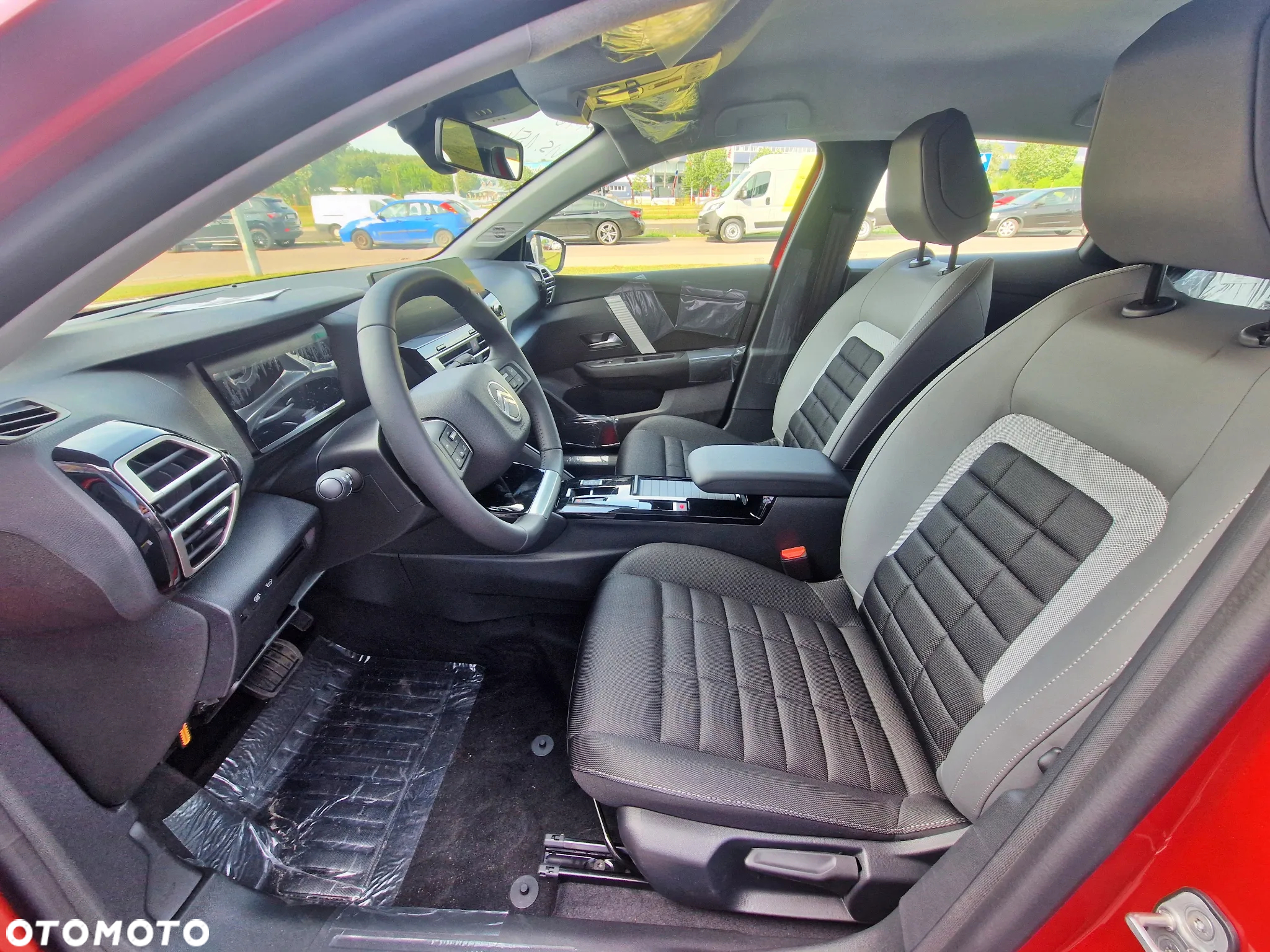 Citroën C4 1.2 PureTech Plus S&S EAT8 - 6