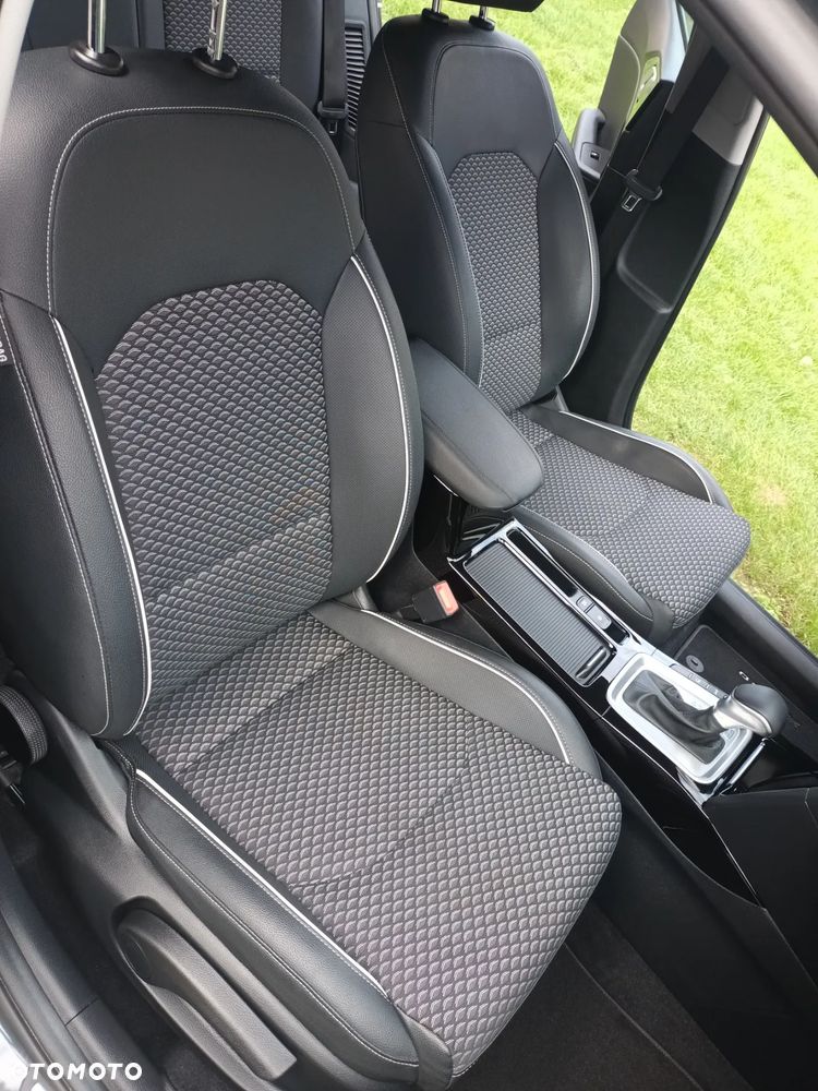 Kia XCeed - 11