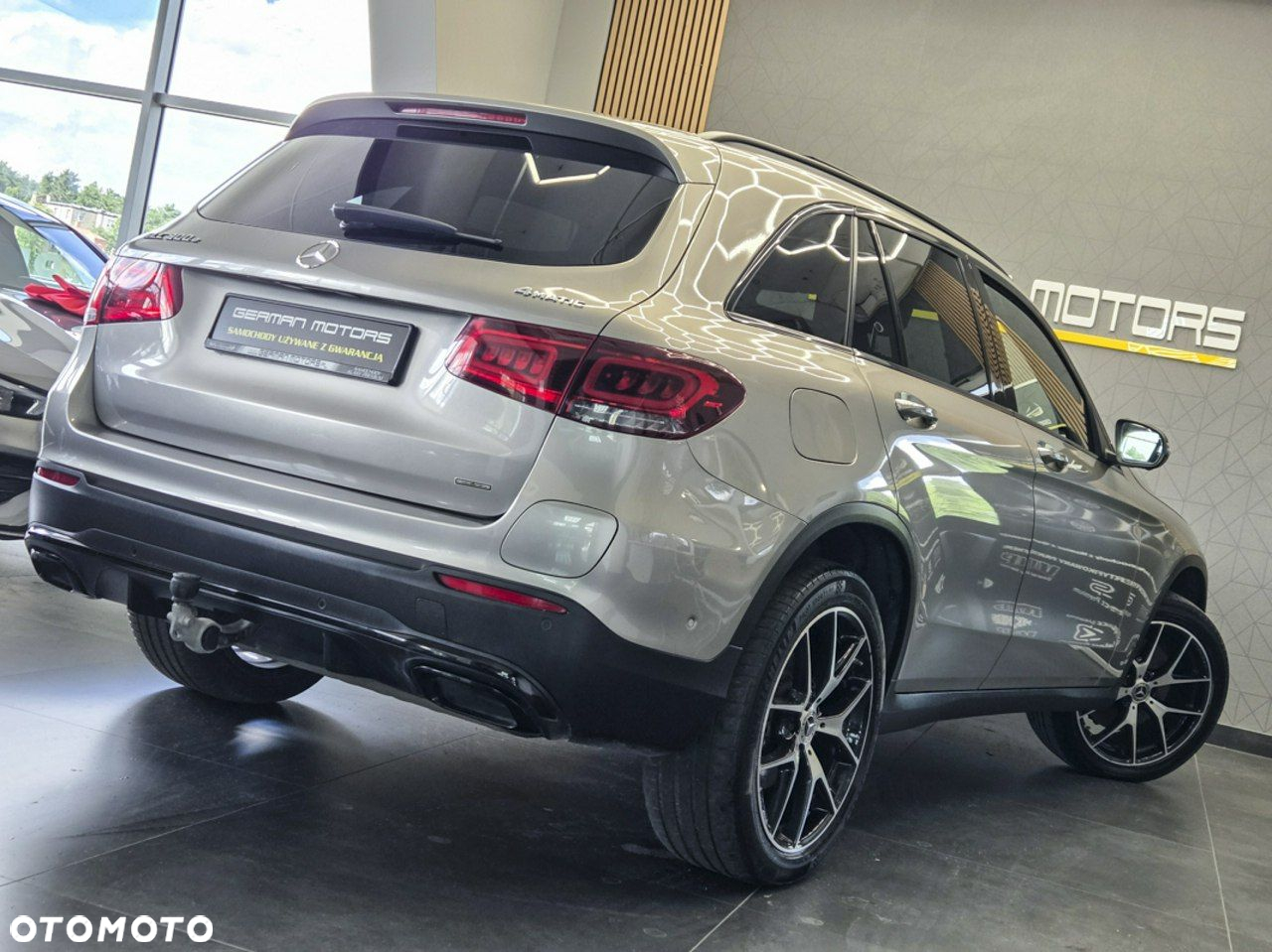 Mercedes-Benz GLC - 4
