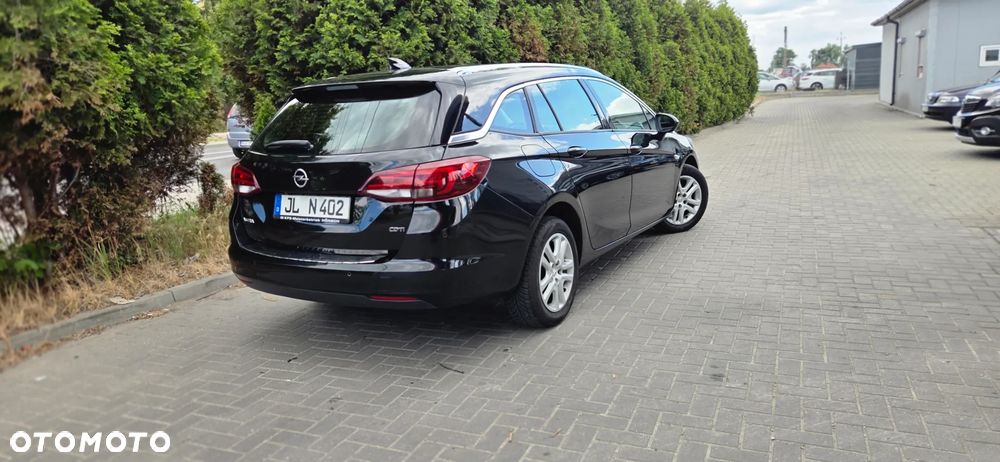 Opel Astra 1.6 D (CDTI) Start/Stop Innovation - 13