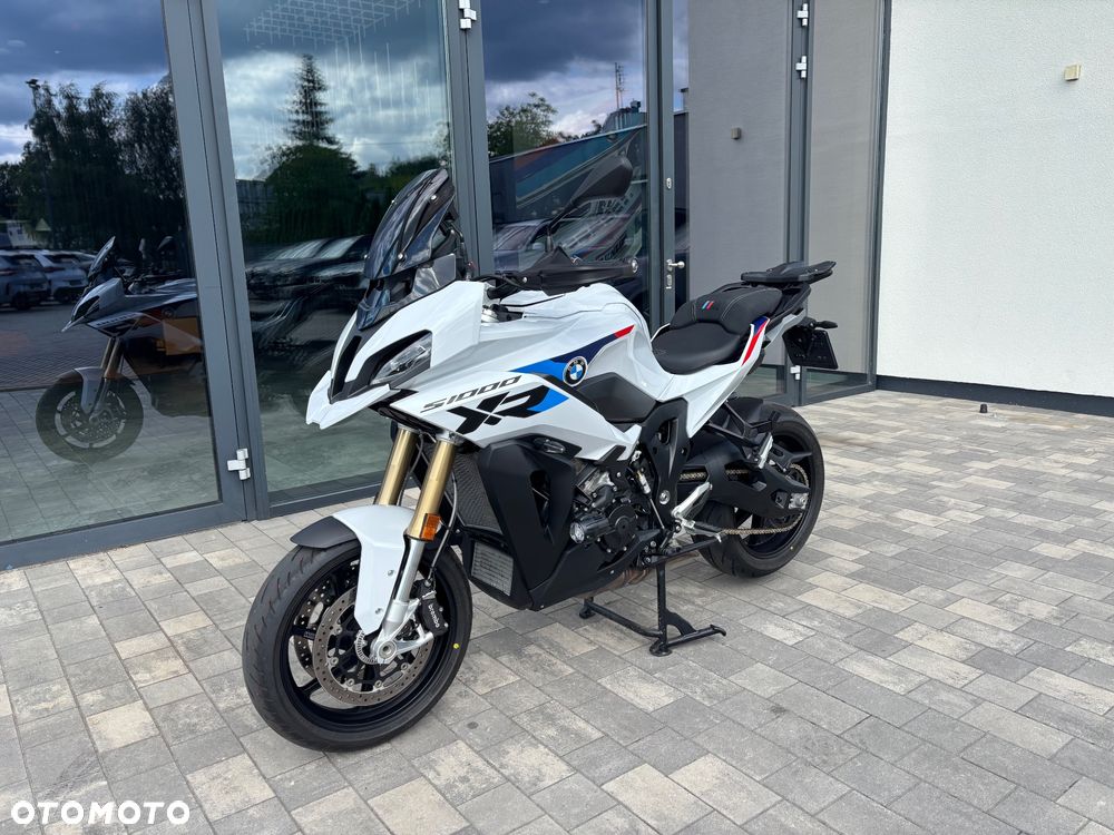 BMW XR - 5