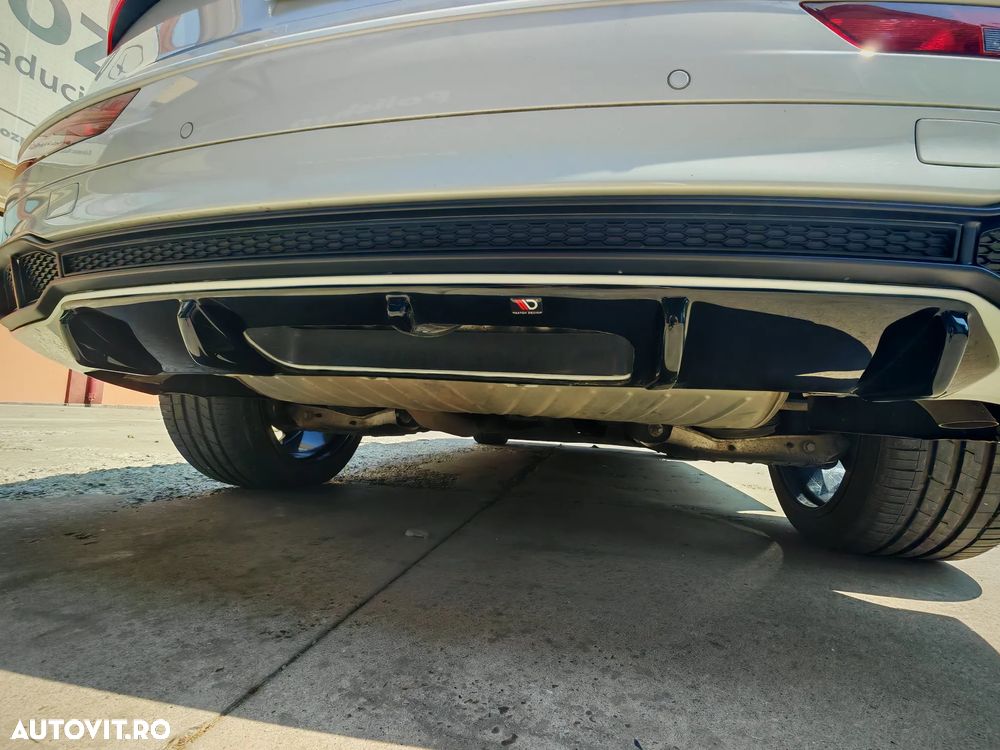 Audi Q5 55 TFSI e quattro S tronic - 8