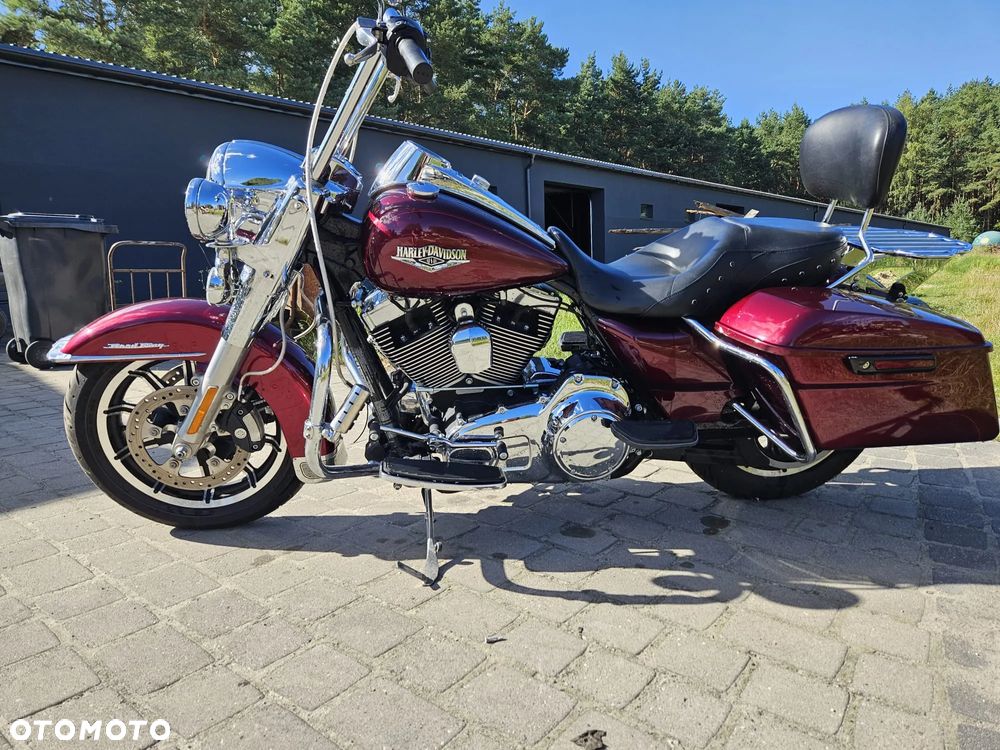 Harley-Davidson Touring Road King - 2